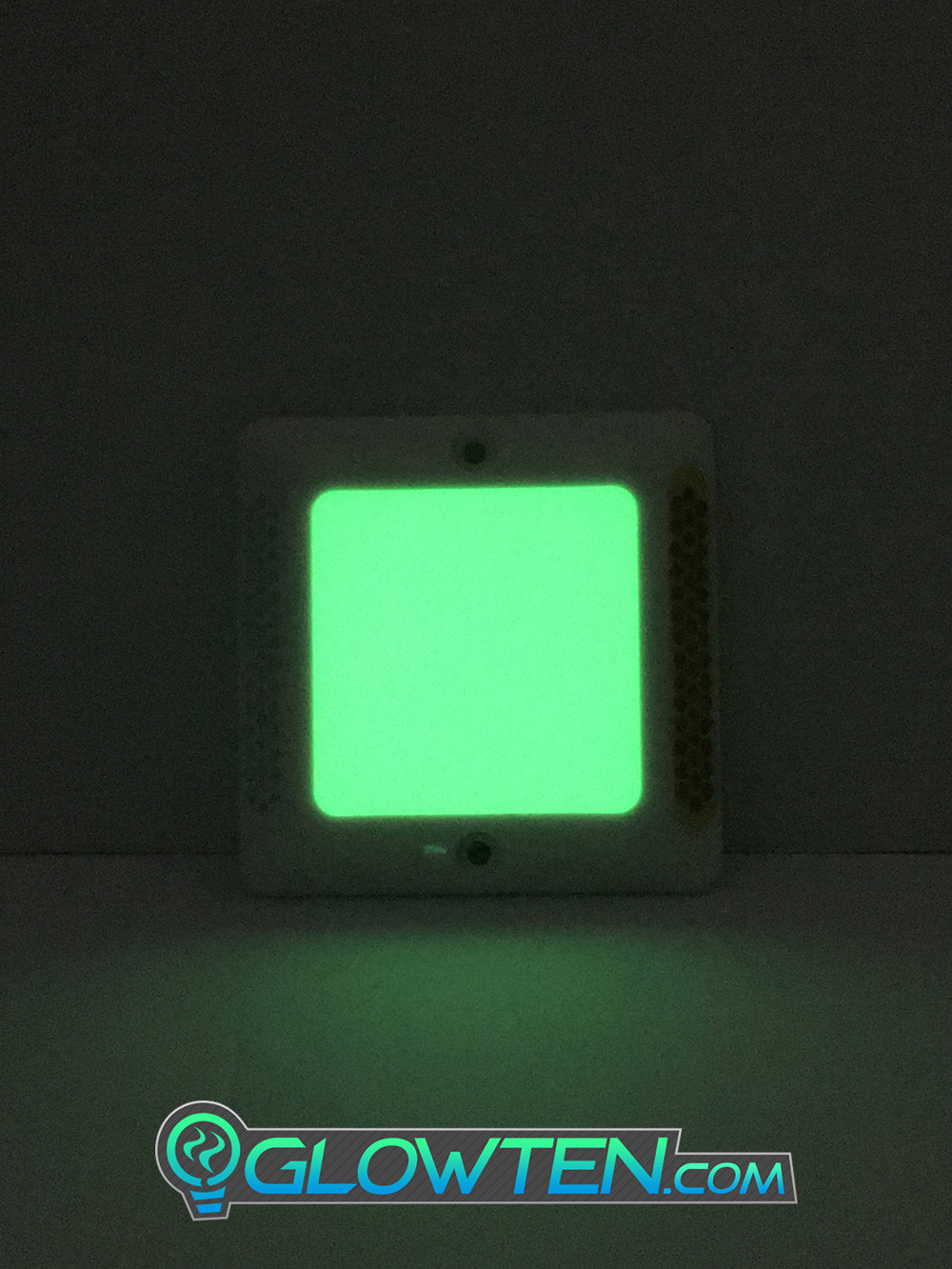 GLOWTEN.com - Glow in the Dark Shiny GREEN SQUARE BLOCK Riser Luminous road studs, road turtles Reflective Road Traffic Pavement Marker Road Sign Reflector ABS Body Material Photo Luminescent Paint Flourescent Green road studs, road turtles Decal picture photo cap preview pic image search 2